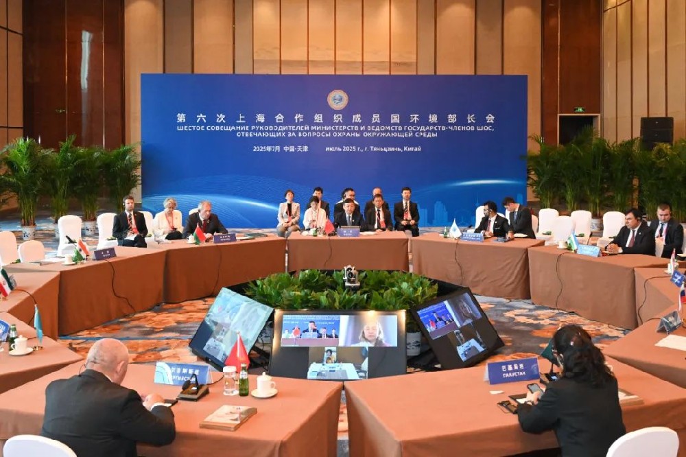 生态环境部：加快经济社会发展全面绿色转型